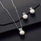 Fashionable Women'S Imitation Pearl Necklace And Earring Jewelry Set, Featuring a Simple Square Rhinestone Pendant And Stud Earrings, Perfect As a Two-Piece Accessory Gift for Birthdays, Parties, Celebrations, And Holidays, Ideal for Mothers And Girlfrien