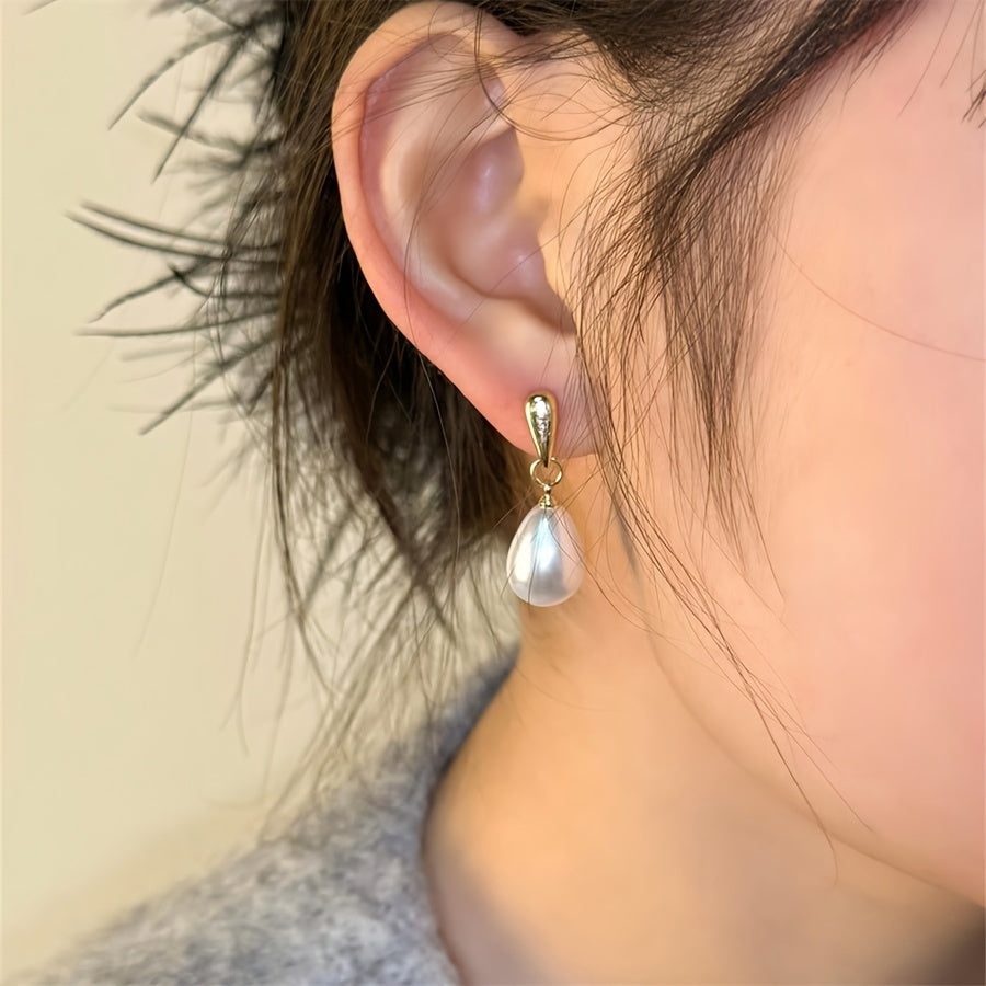 1 Pair of Korean Style Elegant Teardrop Imitation Pearl Stud Earrings, Personality Simple Vintage Design Earrings