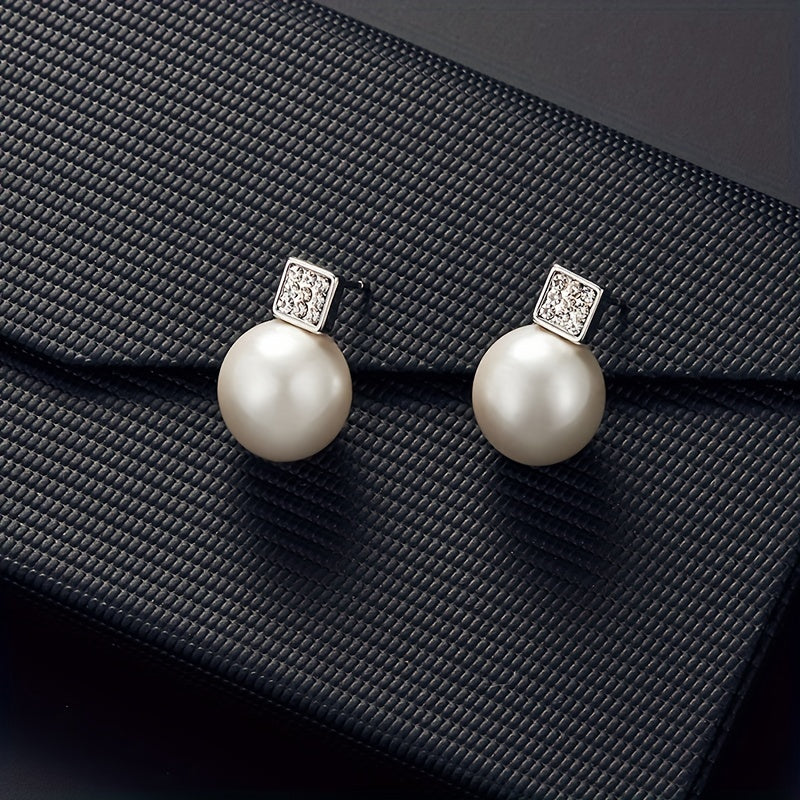 Fashionable Women'S Imitation Pearl Necklace And Earring Jewelry Set, Featuring a Simple Square Rhinestone Pendant And Stud Earrings, Perfect As a Two-Piece Accessory Gift for Birthdays, Parties, Celebrations, And Holidays, Ideal for Mothers And Girlfrien