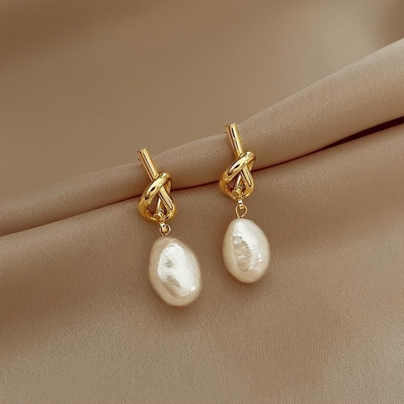 1 Pair of Personalized Design Elegant Temperament Knotted Baroque Imitation Pearl Earrings, Suitable for Women'S Daily Decoration And Banquet Creative Gifts