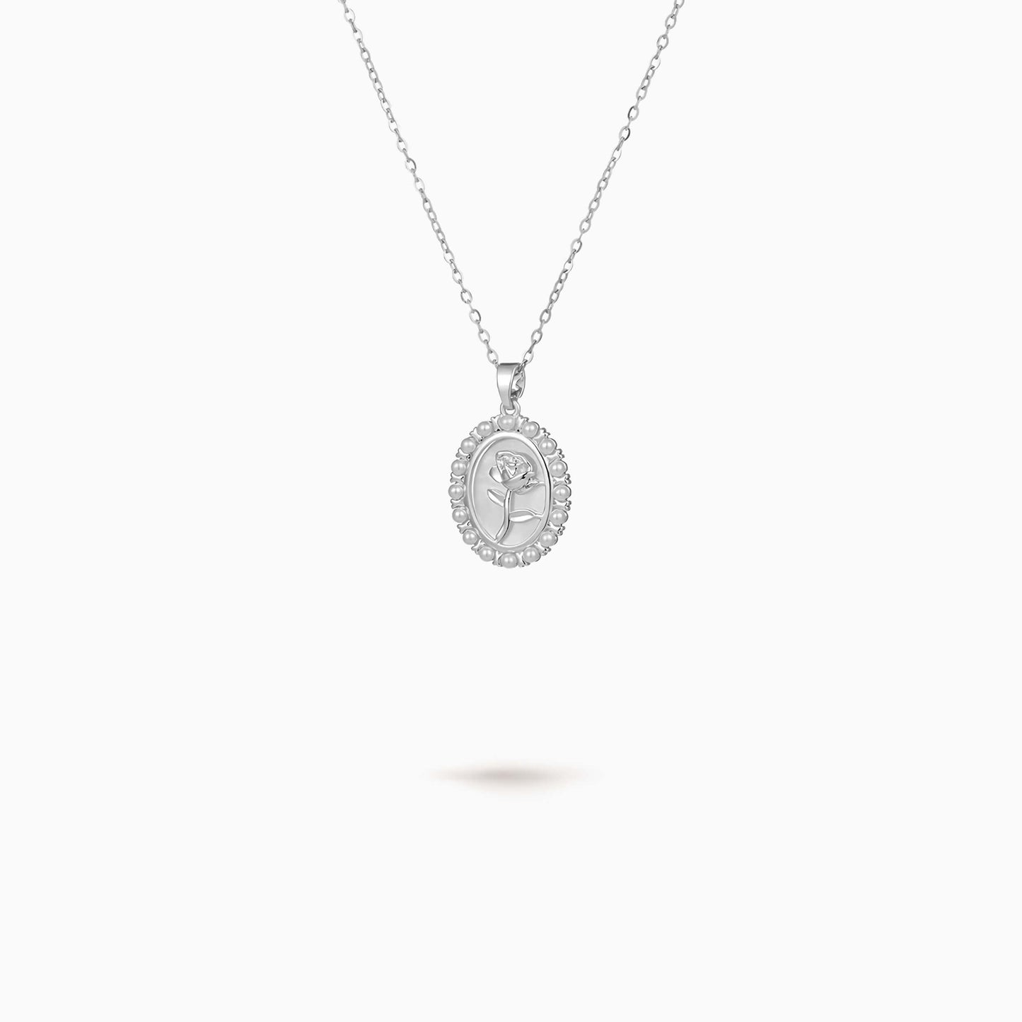 Rose de Perles Necklace