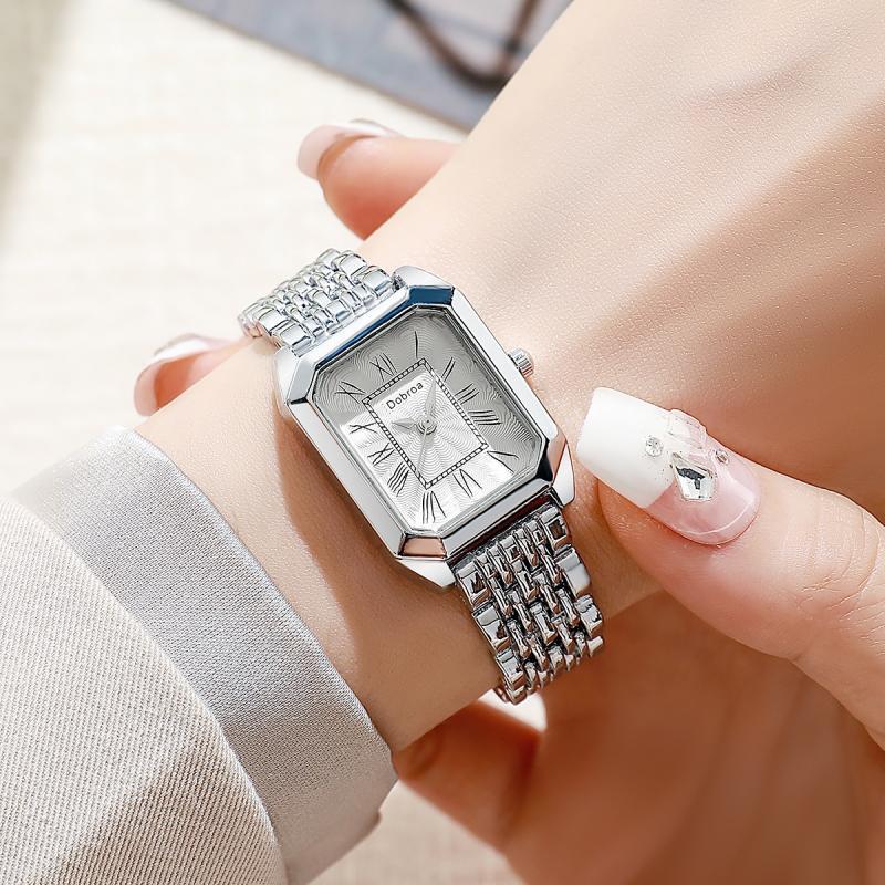 Fashion Classic Women'S Square Quartz Watch, Hypoallergenic Metal, Golden Case Roman Numeral Small Square Watch