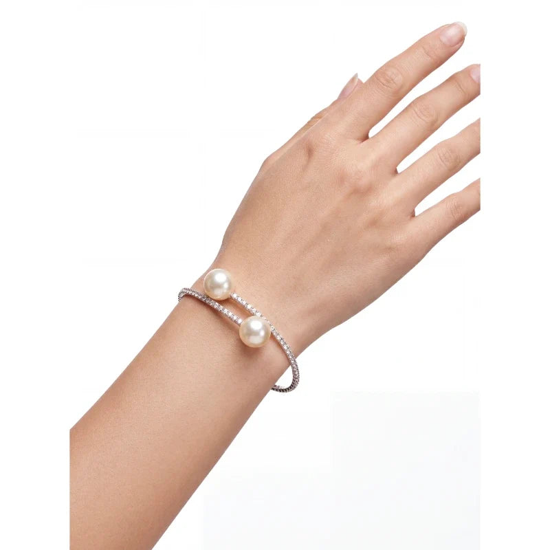Bracelets for Women – Pearléa Open Pearl Bracelet worn on wrist, alternate angle