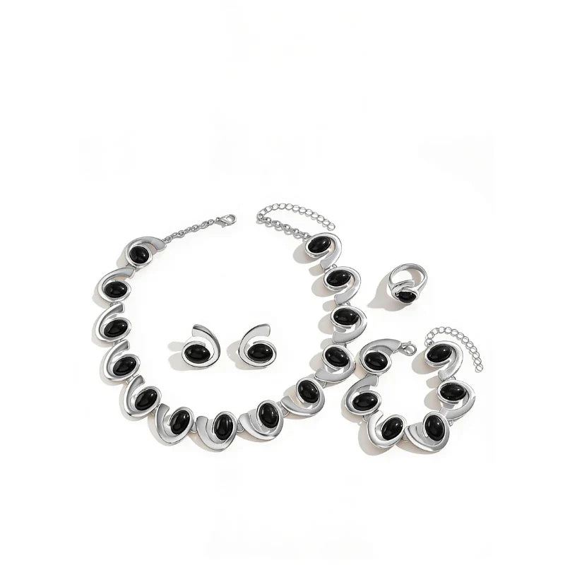 Noir Éclipse 4-piece jewelry set