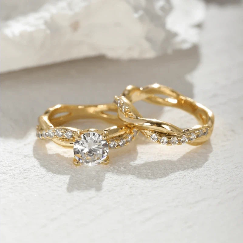 Women's Rings – Everly Bridal Ring Set detail close-up