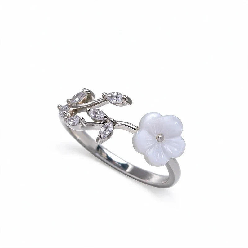 Women's Rings – Kaia Blossom Ring, silver gold finish, white background